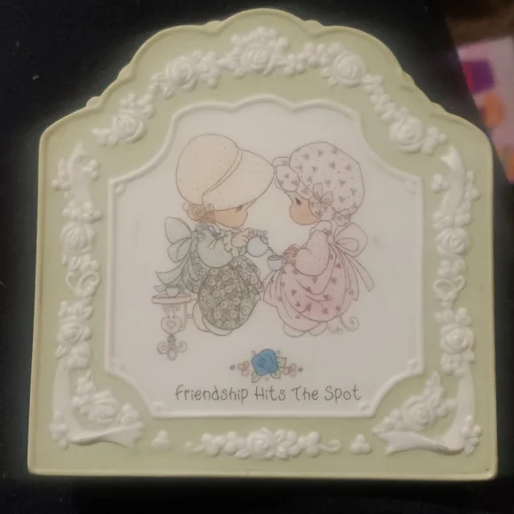 Precious Moments Wall Decor Wall Décor | FOREVER.com